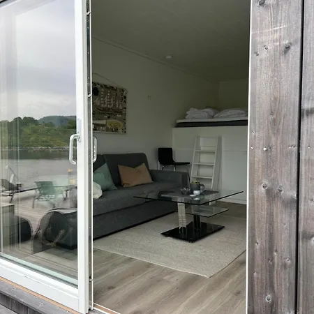 Ferienhaus Amundoya Boathouse