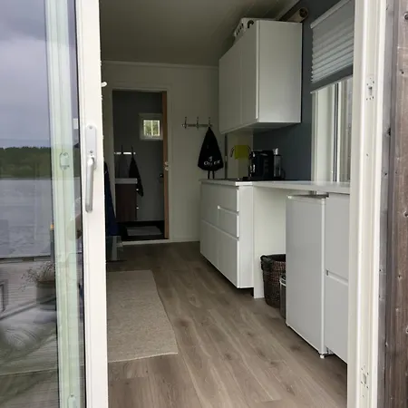 Amundoya Boathouse Nyaraló Vadstensvik