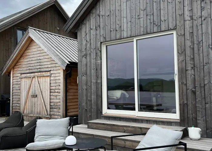 Amundoya Boathouse Vadstensvik